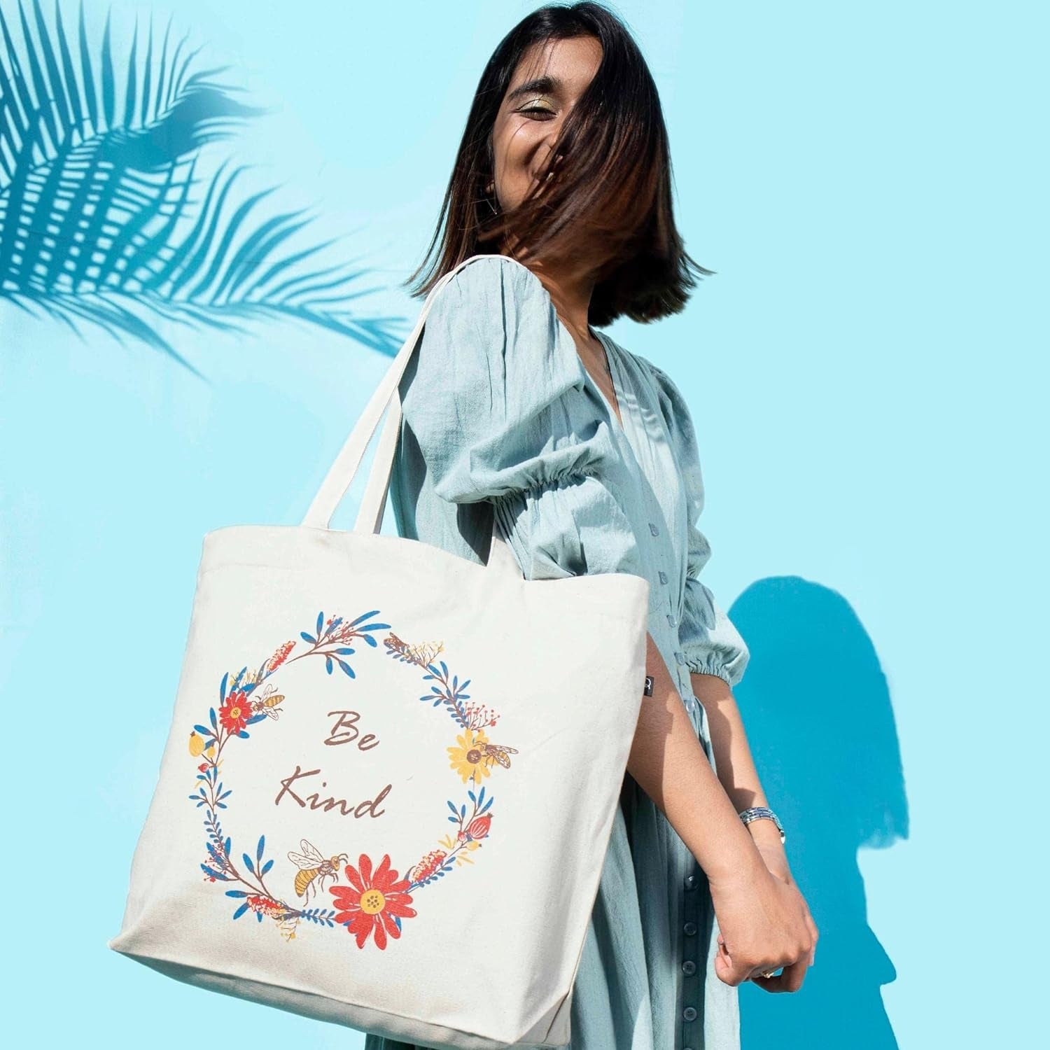 Women's Aesthetic Canvas Tote Bag - Large Zipper Design with Pocket for Yoga, Work, and Beach Use